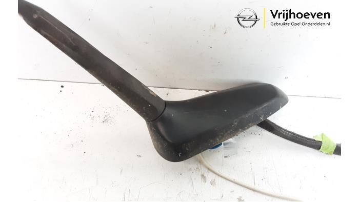 Antenna from a Vauxhall Mokka/Mokka X 1.4 Turbo 16V 4x4 2015