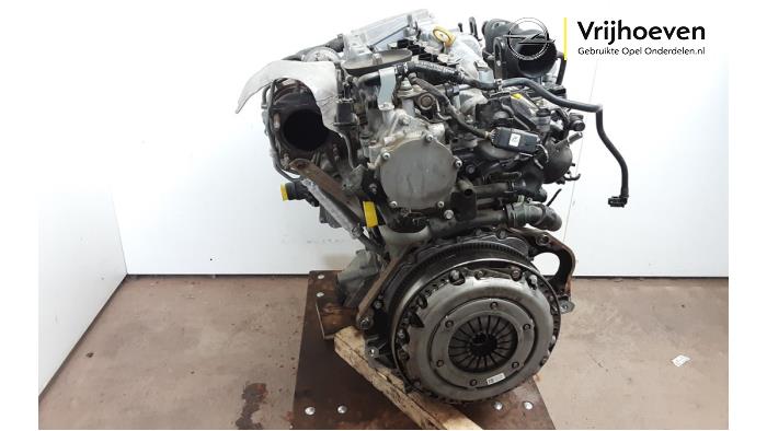 Motor van een Opel Astra K 1.6 SIDI Eco Turbo 16V 2018