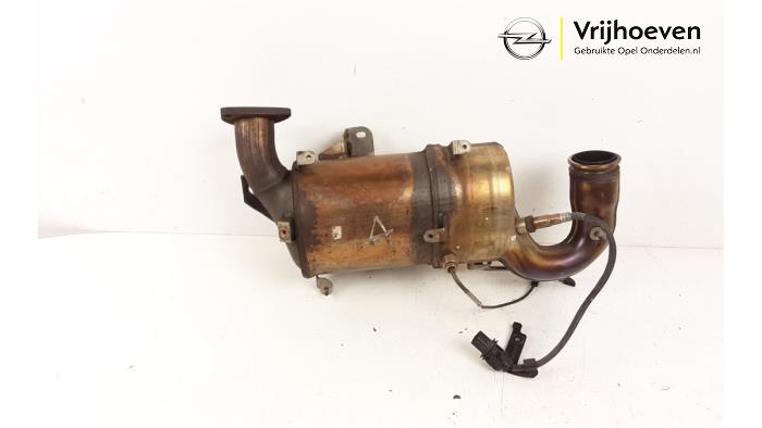 Used Particulate filter Opel Zafira Tourer (P12) 2.0 CDTI 16V 165 Ecotec Price € 400,00 Margin scheme offered by Autodemontage Vrijhoeven B.V.