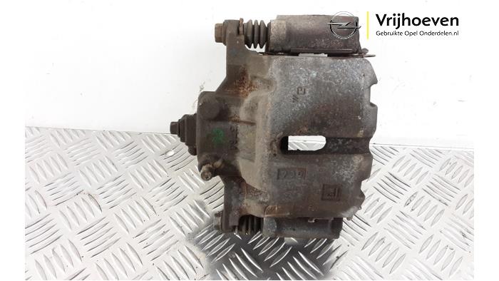 Gebrauchte Bremszange rechts vorne Opel Insignia Grand Sport 1.5 Turbo 16V 140 Preis € 65,00 Margenregelung angeboten von Autodemontage Vrijhoeven B.V.