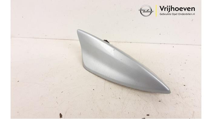Używane Antena Opel Insignia Grand Sport 1.5 Turbo 16V 140 Cena € 30,00 Procedura marży oferowane przez Autodemontage Vrijhoeven B.V.