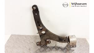 Usagé Bras de suspension avant droit Opel Insignia Grand Sport 1.5 Turbo 16V 140 Prix € 150,00 Règlement à la marge proposé par Autodemontage Vrijhoeven B.V.