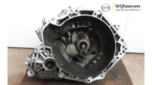 Used Gearbox Opel Astra K Sports Tourer 1.0 Turbo 12V Price € 550,01 Inclusive VAT offered by Autodemontage Vrijhoeven B.V.