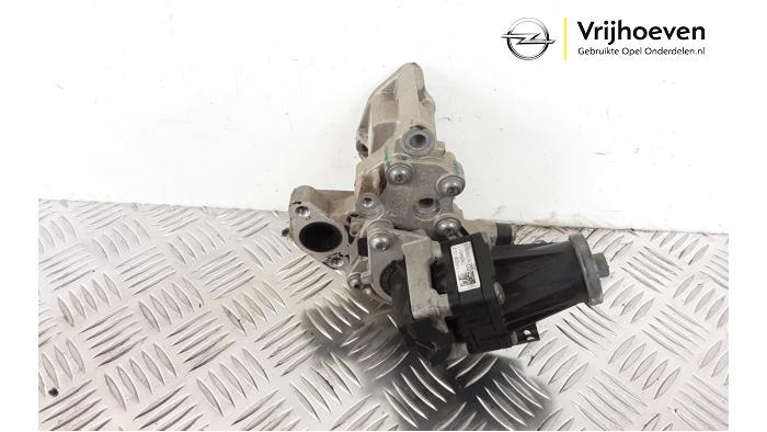 EGR valve from a Opel Corsa E 1.3 CDTi 16V ecoFLEX 2016