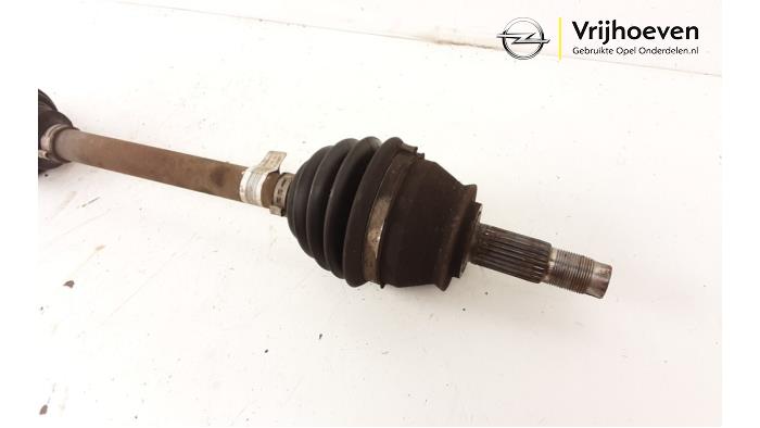 Front drive shaft, right from a Opel Combo 1.3 CDTI 16V ecoFlex 2016