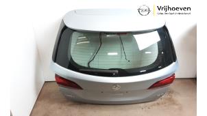 Używane Tylna klapa Opel Astra K Sports Tourer 1.6 CDTI 136 16V Cena € 1.500,00 Procedura marży oferowane przez Autodemontage Vrijhoeven B.V.
