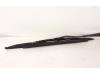 Front wiper arm from a Opel Karl 1.0 12V 2016