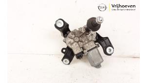 Used Rear wiper motor Opel Karl 1.0 12V Price € 35,00 Margin scheme offered by Autodemontage Vrijhoeven B.V.