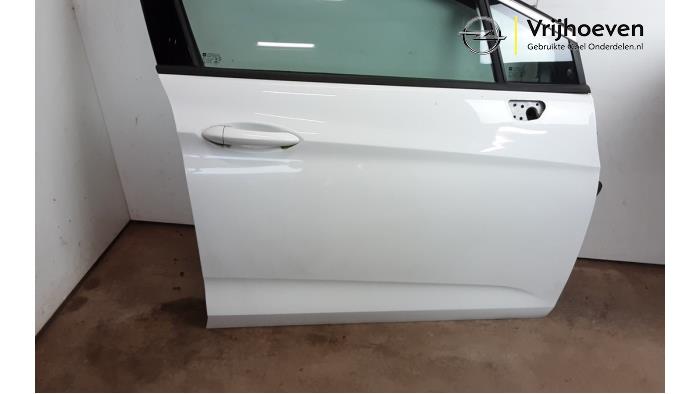 Portière 4portes avant droite d'un Opel Astra K 1.0 SIDI Turbo 12V 2018