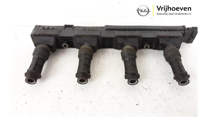 Ignition coil from a Opel Tigra Twin Top 1.4 16V 2005