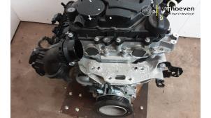 Motor van een Opel Corsa F (UB/UH/UP) 1.2 Turbo 12V 100 2021