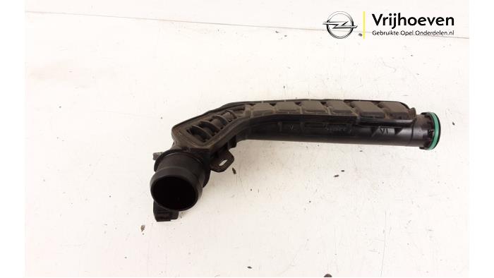 Gebrauchte Intercooler Rohr Opel Crossland (X) 1.2 Turbo 12V Euro 6d-temp Preis € 25,00 Margenregelung angeboten von Autodemontage Vrijhoeven B.V.