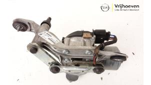 Usados Motor limpiaparabrisas delante Opel Astra K Sports Tourer 1.2 Turbo 12V Precio € 125,01 IVA incluido ofrecido por Autodemontage Vrijhoeven B.V.