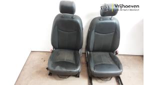 Used Set of upholstery (complete) Opel Karl 1.0 12V Price € 150,00 Margin scheme offered by Autodemontage Vrijhoeven B.V.