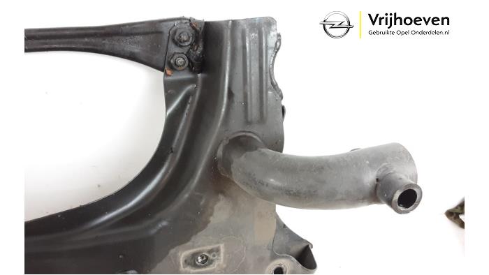Subframe from a Opel Combo 1.3 CDTI 16V ecoFlex 2016