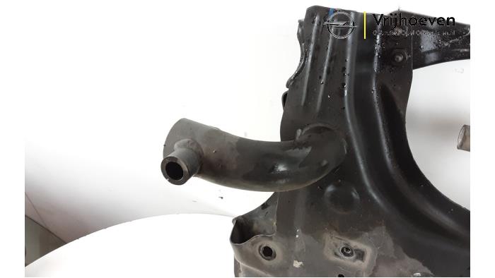 Subframe from a Opel Combo 1.3 CDTI 16V ecoFlex 2016