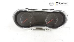 Used Instrument panel Opel Karl 1.0 12V Price € 100,00 Margin scheme offered by Autodemontage Vrijhoeven B.V.