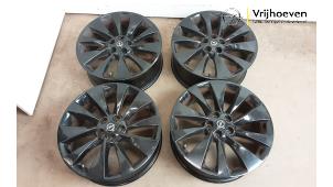 Used Set of wheels Opel Mokka/Mokka X 1.6 CDTI 16V 4x2 Price € 275,00 Margin scheme offered by Autodemontage Vrijhoeven B.V.