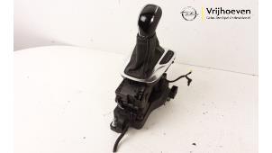 Used Gear stick Opel Astra K Sports Tourer 1.6 CDTI 136 16V Price € 75,00 Margin scheme offered by Autodemontage Vrijhoeven B.V.