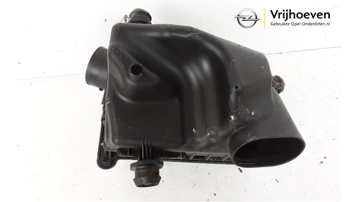Obudowa filtra powietrza z Opel Karl 1.0 12V 2015