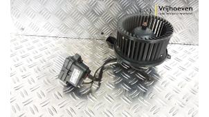 Used Heating and ventilation fan motor Opel Mokka/Mokka X 1.6 CDTI 16V 4x2 Price € 125,00 Margin scheme offered by Autodemontage Vrijhoeven B.V.