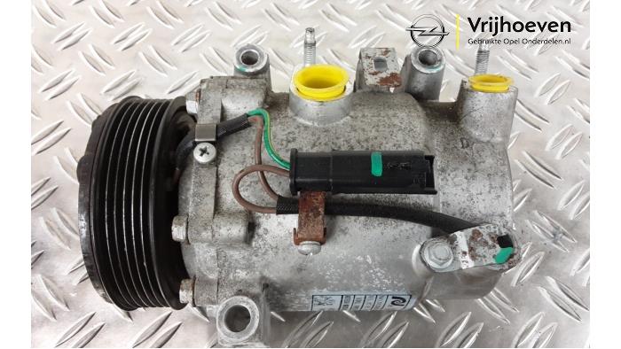 Pompa klimatyzacji z Opel Corsa F (UB/UH/UP) 1.2 Turbo 12V 100 2021
