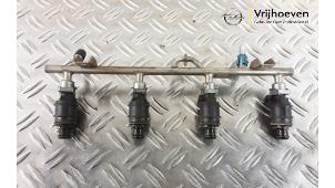 Used Fuel injector nozzle Opel Vectra C 1.8 16V Price € 100,00 Margin scheme offered by Autodemontage Vrijhoeven B.V.