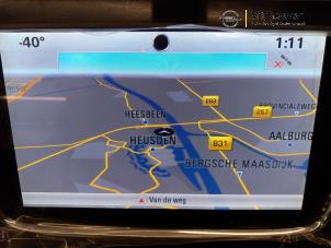 Inspektierte Navigation Display Opel Astra K 1.0 Turbo 12V Preis € 450,00 Mit Mehrwertsteuer angeboten von Autodemontage Vrijhoeven B.V.