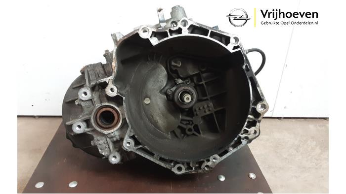 Gebrauchte Getriebe Opel Astra J GTC (PD2/PF2) 1.4 Turbo 16V ecoFLEX 120 Preis € 500,00 Mit Mehrwertsteuer angeboten von Autodemontage Vrijhoeven B.V.