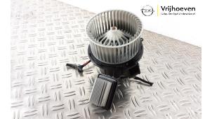 Used Heating and ventilation fan motor Opel Crossland X/Crossland 1.6 CDTi 100 Price € 150,00 Margin scheme offered by Autodemontage Vrijhoeven B.V.