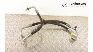 Używane Przewód klimatyzacji Opel Corsa E 1.4 16V Cena € 100,00 Procedura marży oferowane przez Autodemontage Vrijhoeven B.V.