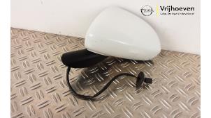 Used Wing mirror, left Opel Corsa E 1.4 16V Price € 60,00 Margin scheme offered by Autodemontage Vrijhoeven B.V.