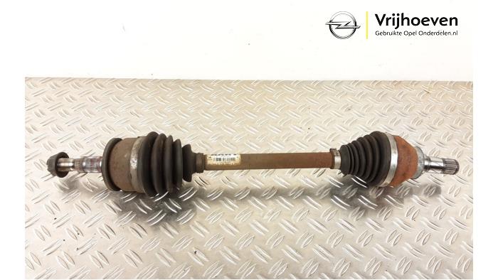 Gebrauchte Antriebswelle links vorne Opel Astra K 1.4 Turbo 16V Preis € 100,00 Margenregelung angeboten von Autodemontage Vrijhoeven B.V.