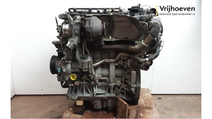 Engine from a Opel Astra K 1.6 CDTI 136 16V 2017