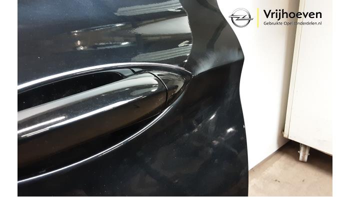 Portière 4portes arrière gauche d'un Opel Astra K 1.6 CDTI 136 16V 2017