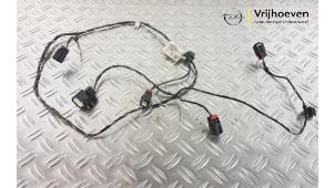 Usados Mazo de cables PDC Opel Corsa E 1.0 SIDI Turbo 12V Precio € 40,00 Norma de margen ofrecido por Autodemontage Vrijhoeven B.V.