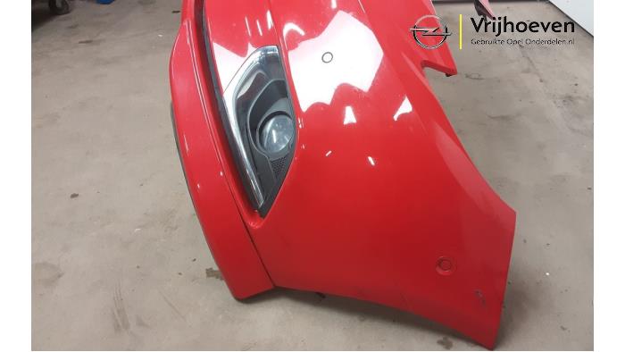 Pare-chocs avant d'un Opel Corsa E 1.0 SIDI Turbo 12V 2014
