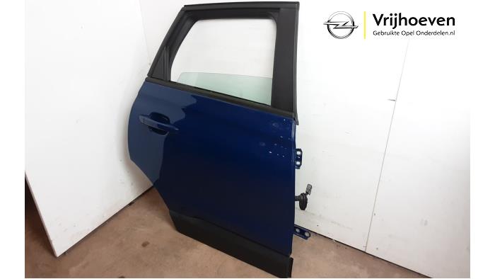 Rear door 4-door, right from a Opel Crossland/Crossland X 1.5 CDTI 100 2019