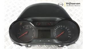 Used Instrument panel Opel Crossland/Crossland X 1.5 CDTI 100 Price € 225,00 Inclusive VAT offered by Autodemontage Vrijhoeven B.V.