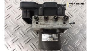 Used ABS pump Opel Crossland/Crossland X 1.5 CDTI 100 Price € 200,00 Inclusive VAT offered by Autodemontage Vrijhoeven B.V.