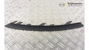 Used Front bumper, right-side component Opel Corsa E 1.0 SIDI Turbo 12V Price € 15,00 Margin scheme offered by Autodemontage Vrijhoeven B.V.