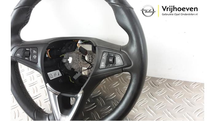 Steering wheel from a Opel Corsa E 1.0 SIDI Turbo 12V 2015