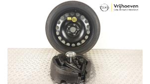 Used Jackkit + spare wheel Opel Astra K 1.6 CDTI 110 16V Price € 225,00 Margin scheme offered by Autodemontage Vrijhoeven B.V.