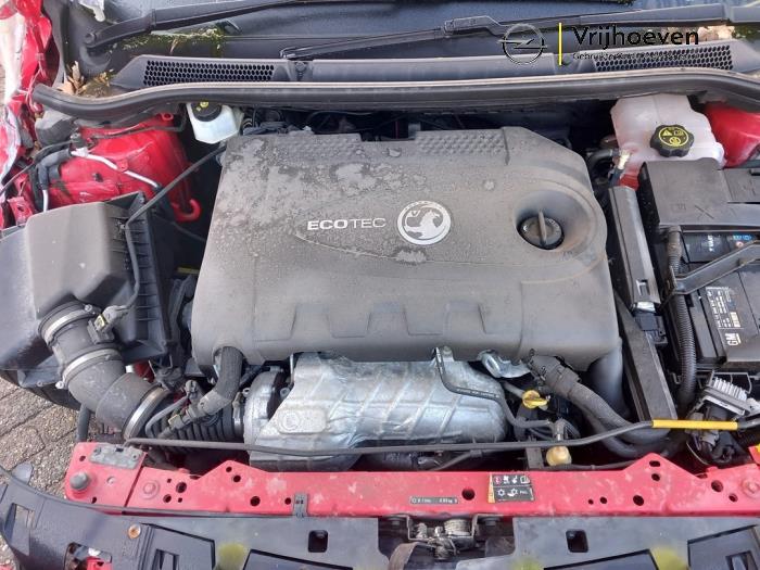 Gearbox from a Opel Astra J GTC (PD2/PF2) 2.0 CDTI 16V ecoFLEX 2012
