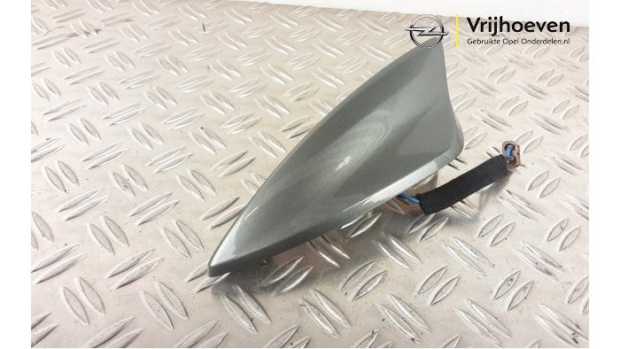 Używane Antena Opel Insignia Sports Tourer 1.5 Turbo 16V 165 Cena € 35,00 Procedura marży oferowane przez Autodemontage Vrijhoeven B.V.