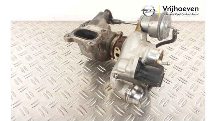 Gebrauchte Turbo Opel Astra K 1.4 Turbo 16V Preis € 350,00 Margenregelung angeboten von Autodemontage Vrijhoeven B.V.