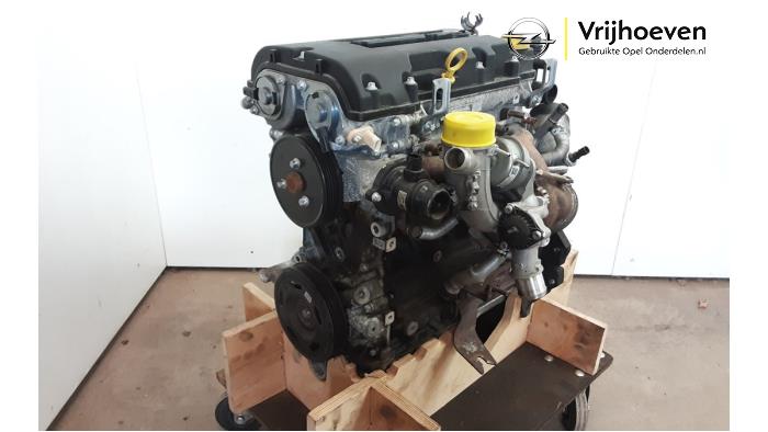 Motor de un Opel Adam 1.4 S 16V Turbo 2015