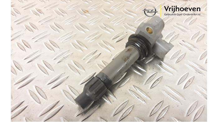 Usagé Broche bobine Opel Antara (LA6) 3.2 V6 24V 4x4 Prix € 15,00 Règlement à la marge proposé par Autodemontage Vrijhoeven B.V.