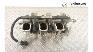 Used Intake manifold Opel Antara (LA6) 3.2 V6 24V 4x4 Price € 75,00 Margin scheme offered by Autodemontage Vrijhoeven B.V.