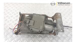 Używane Silnik hamulca postojowego Opel Meriva 1.4 16V Ecotec Cena € 100,00 Procedura marży oferowane przez Autodemontage Vrijhoeven B.V.